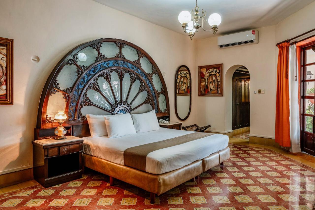 Casa Del Balam Мерида Экстерьер фото A room at the hotel