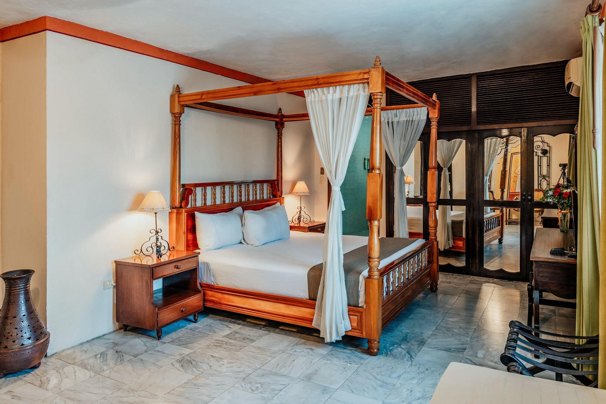 Casa Del Balam Мерида Экстерьер фото A bedroom at the hotel